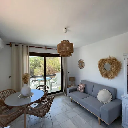 Bella Lilia Apartment Es Pujols Exterior photo